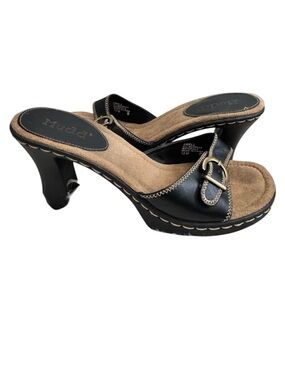 Mudd Black and Tan Buckle Heeled Mules  Size 10
